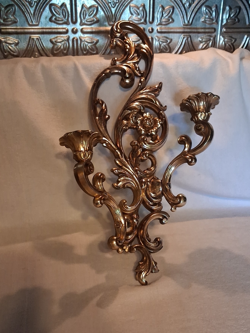 Home Interiors Ornate Gold Decorative Wall Hook Sconce